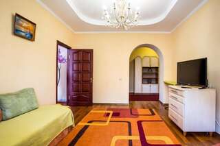 Апартаменты 2-комнатная квартира на Соборной Николаев Апартаменты-7